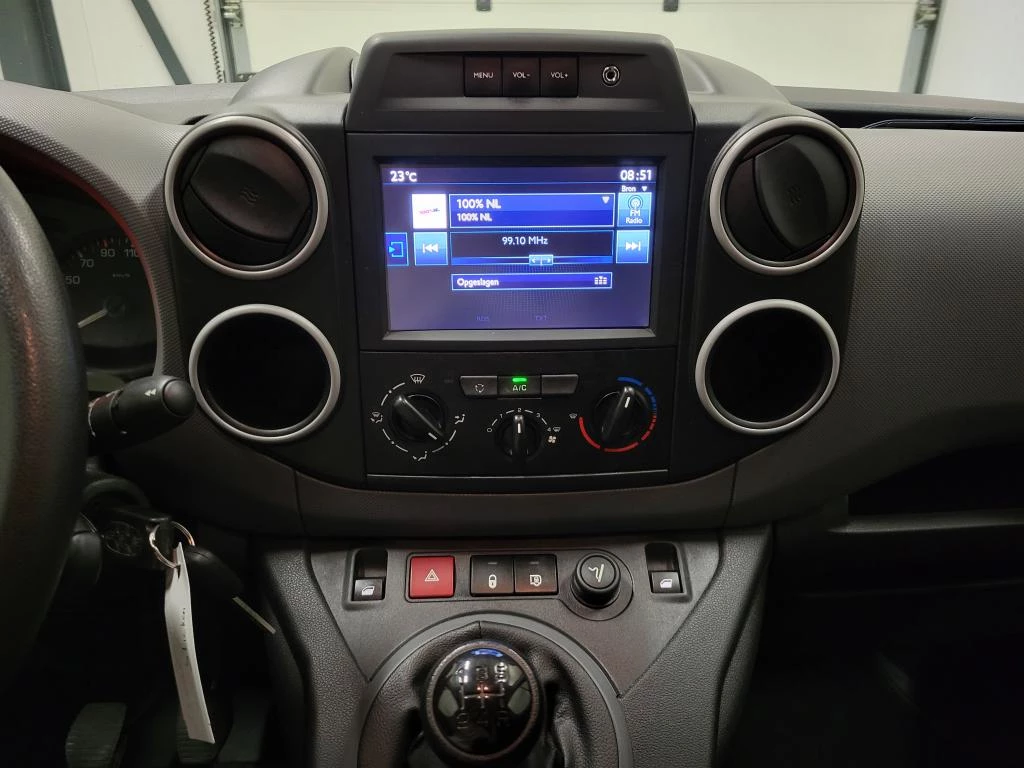 Hoofdafbeelding Peugeot Partner