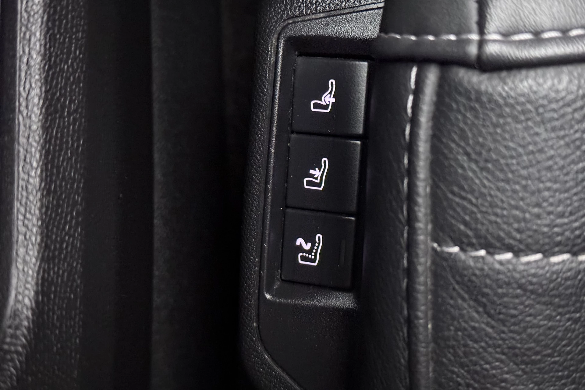 Hoofdafbeelding Citroën ë-C4