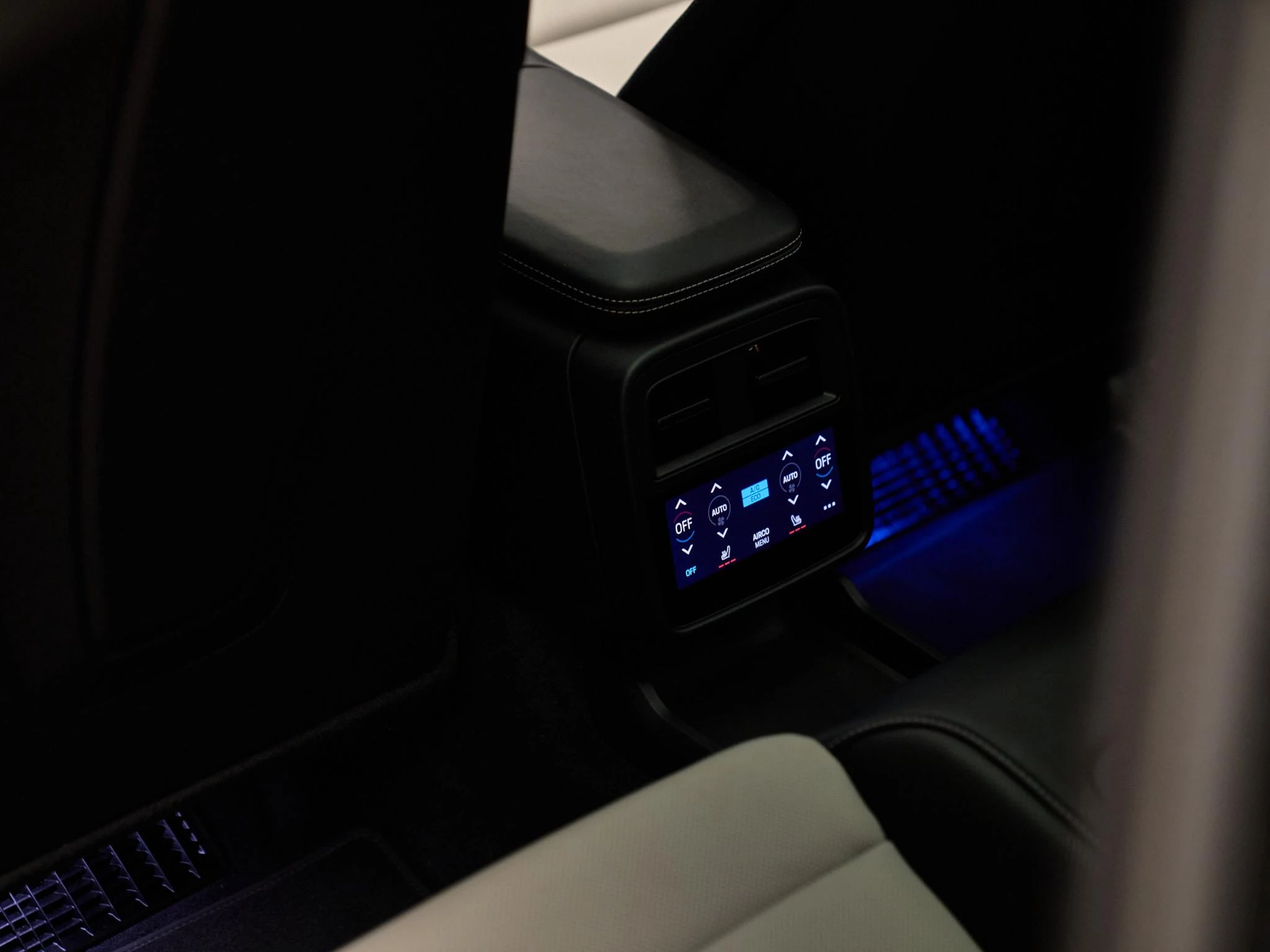 Hoofdafbeelding Porsche Taycan