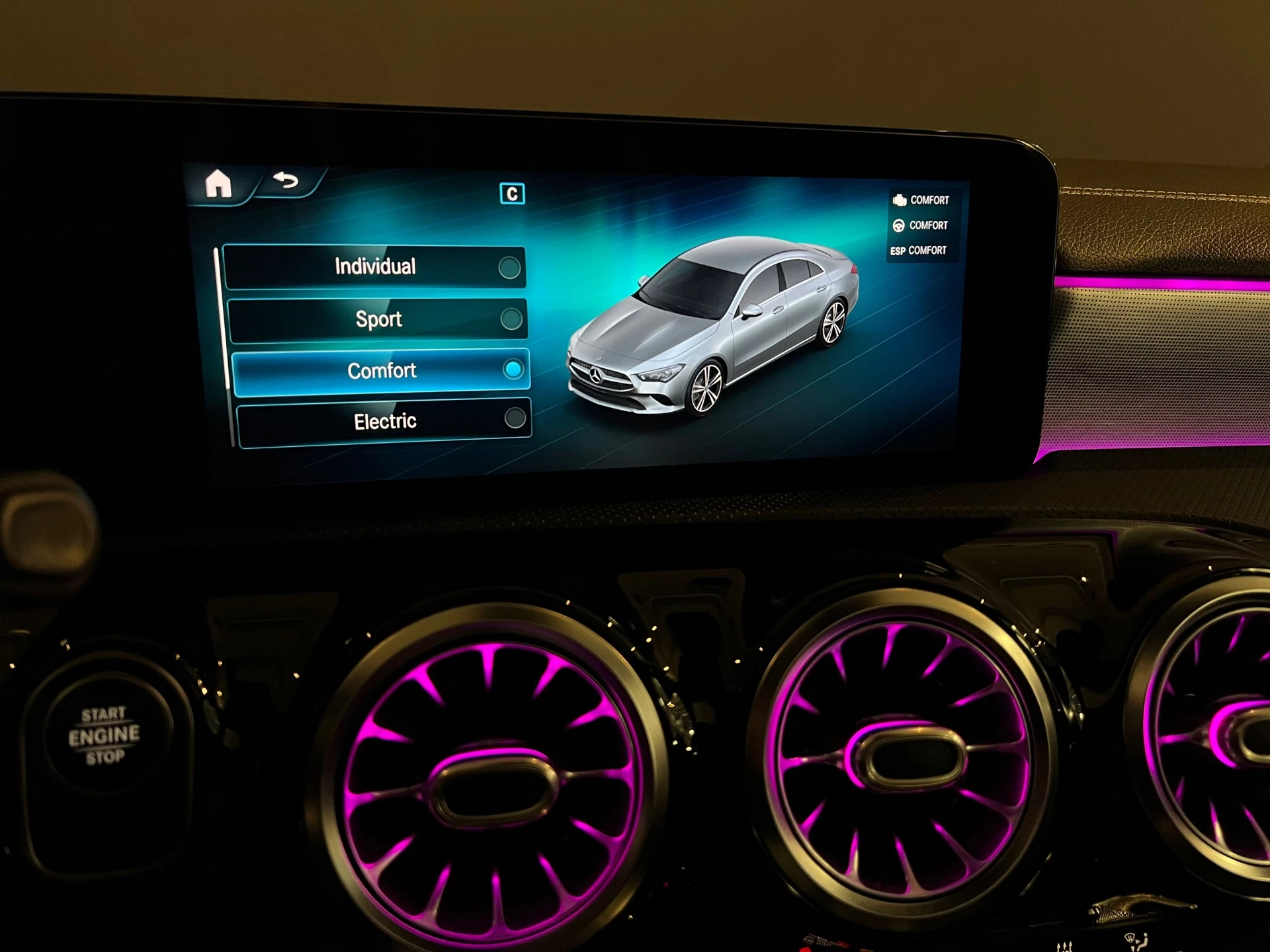 Hoofdafbeelding Mercedes-Benz CLA