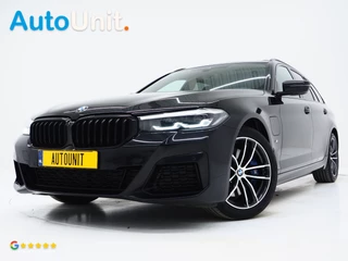 BMW 5 Serie Touring 530e M Sport Shadow Line | Panoramadak | Trekhaak | Keyless | Sportstuur | Sfeerlicht | Camera | LED | Carplay
