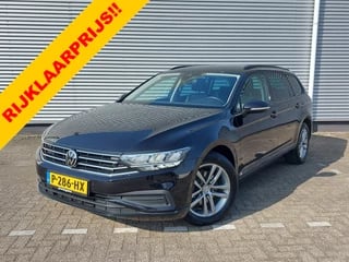 Volkswagen Passat Variant 1.5 TSI Comfort Business airco,cruisecontrol,navigatie,afneembare trekhaak,stoelverwarming,parkeersensoren,