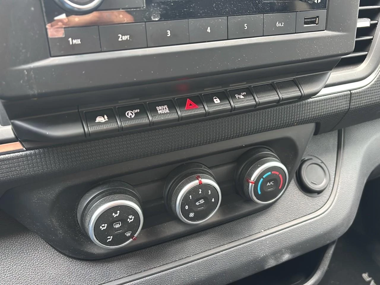 Hoofdafbeelding Nissan Primastar