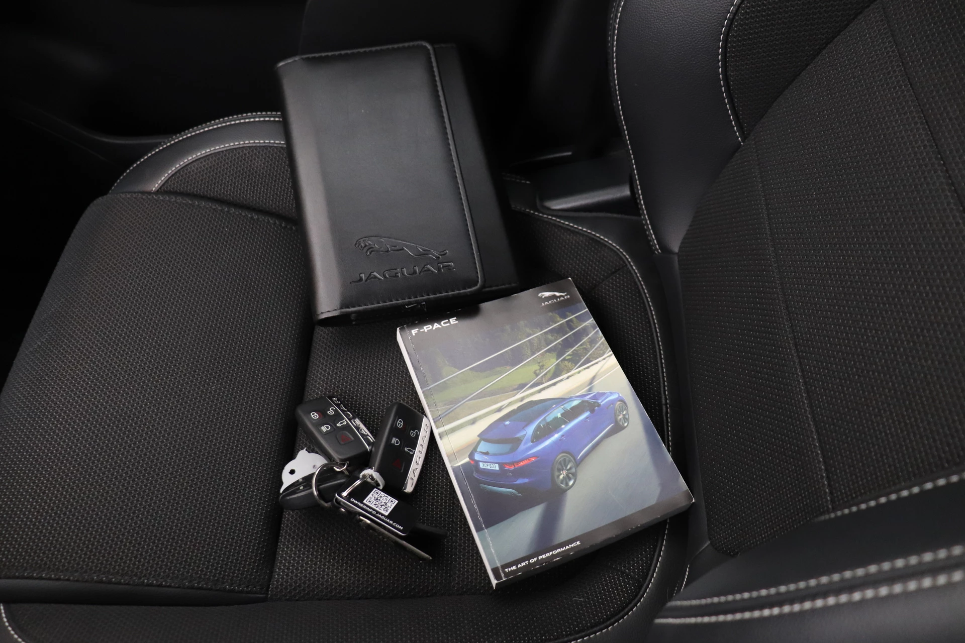 Hoofdafbeelding Jaguar F-PACE
