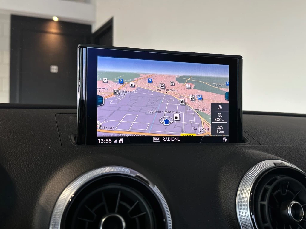 Hoofdafbeelding Audi Cabriolet