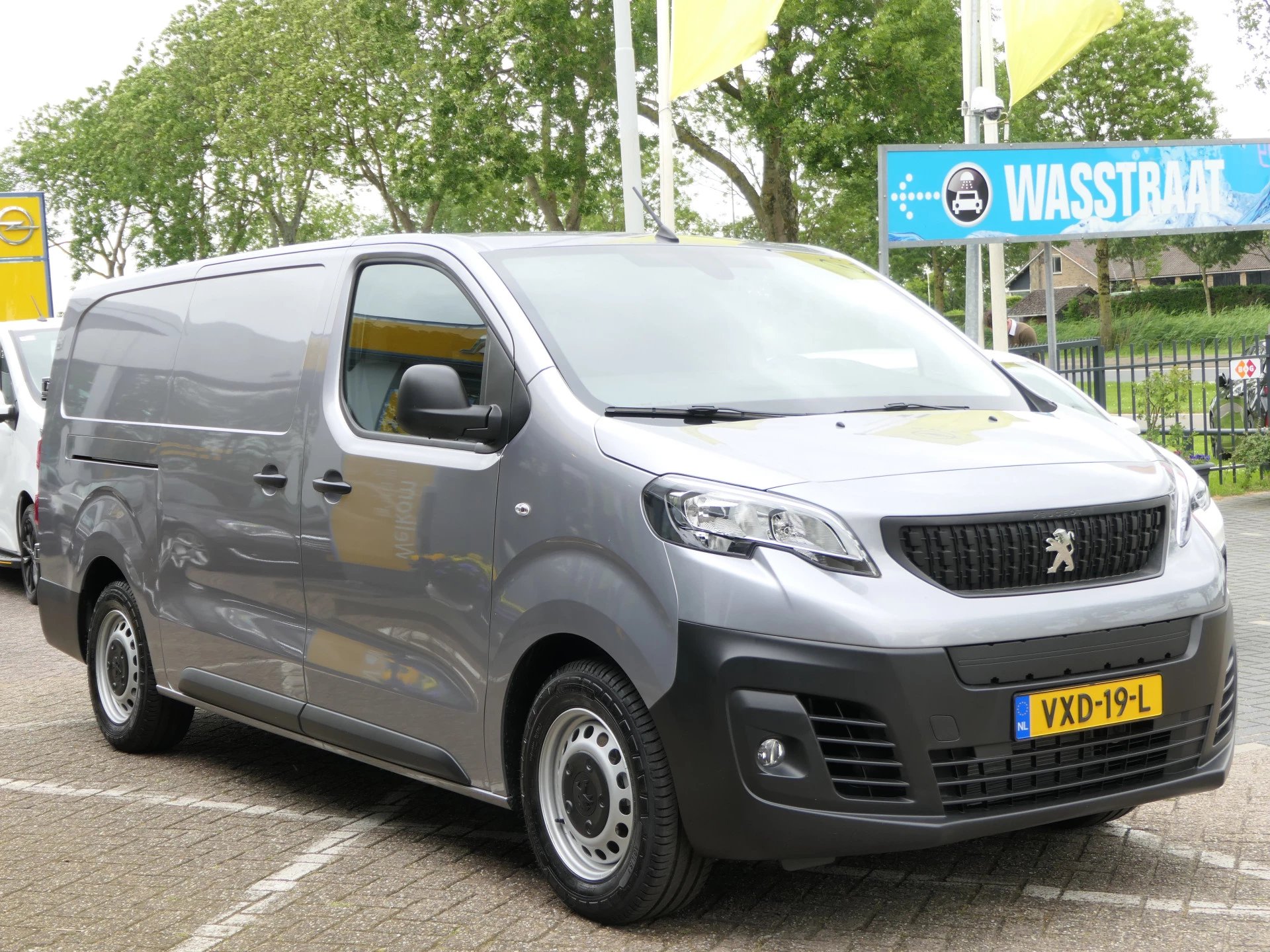 Hoofdafbeelding Peugeot e-Expert