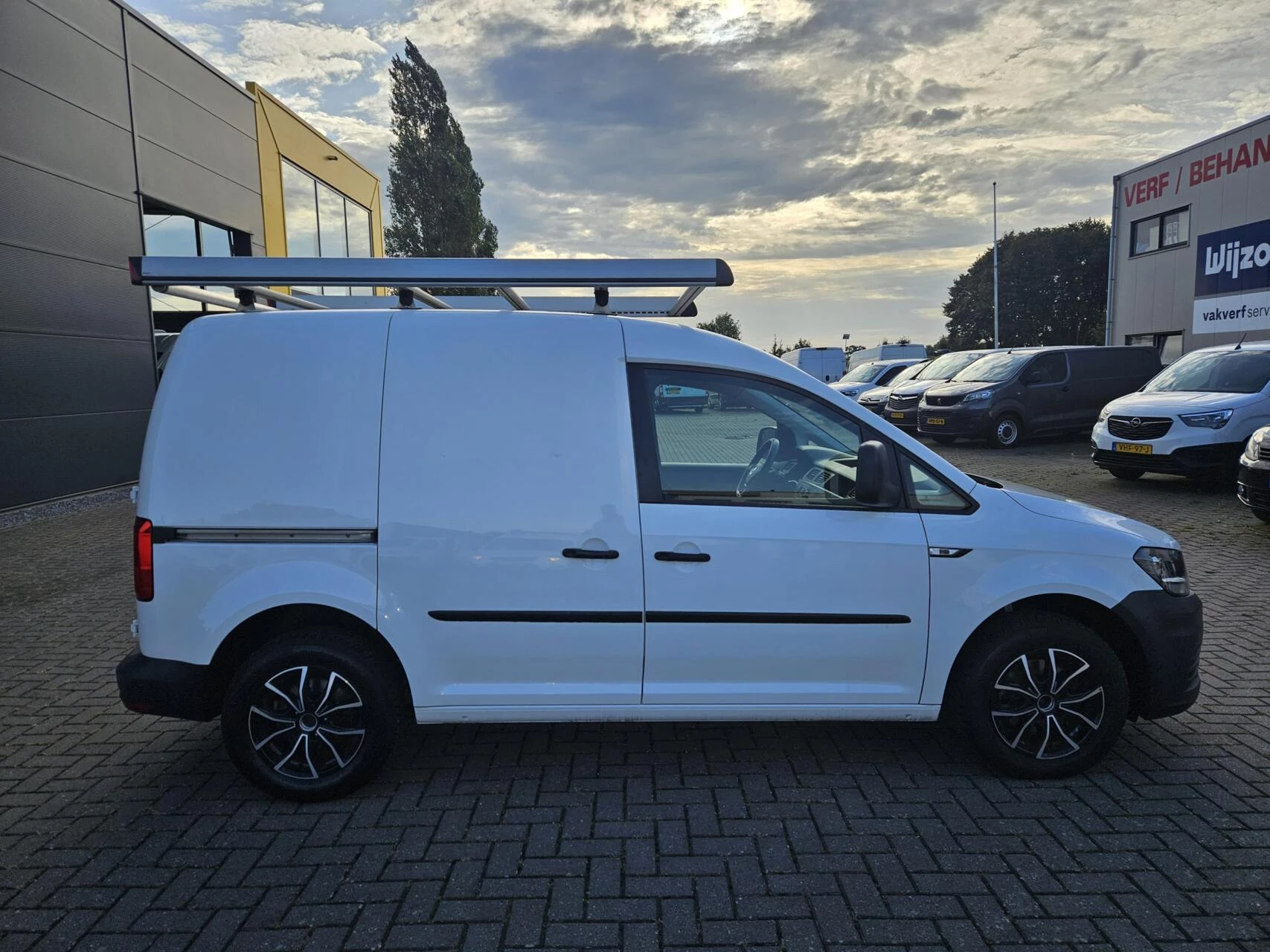 Hoofdafbeelding Volkswagen Caddy
