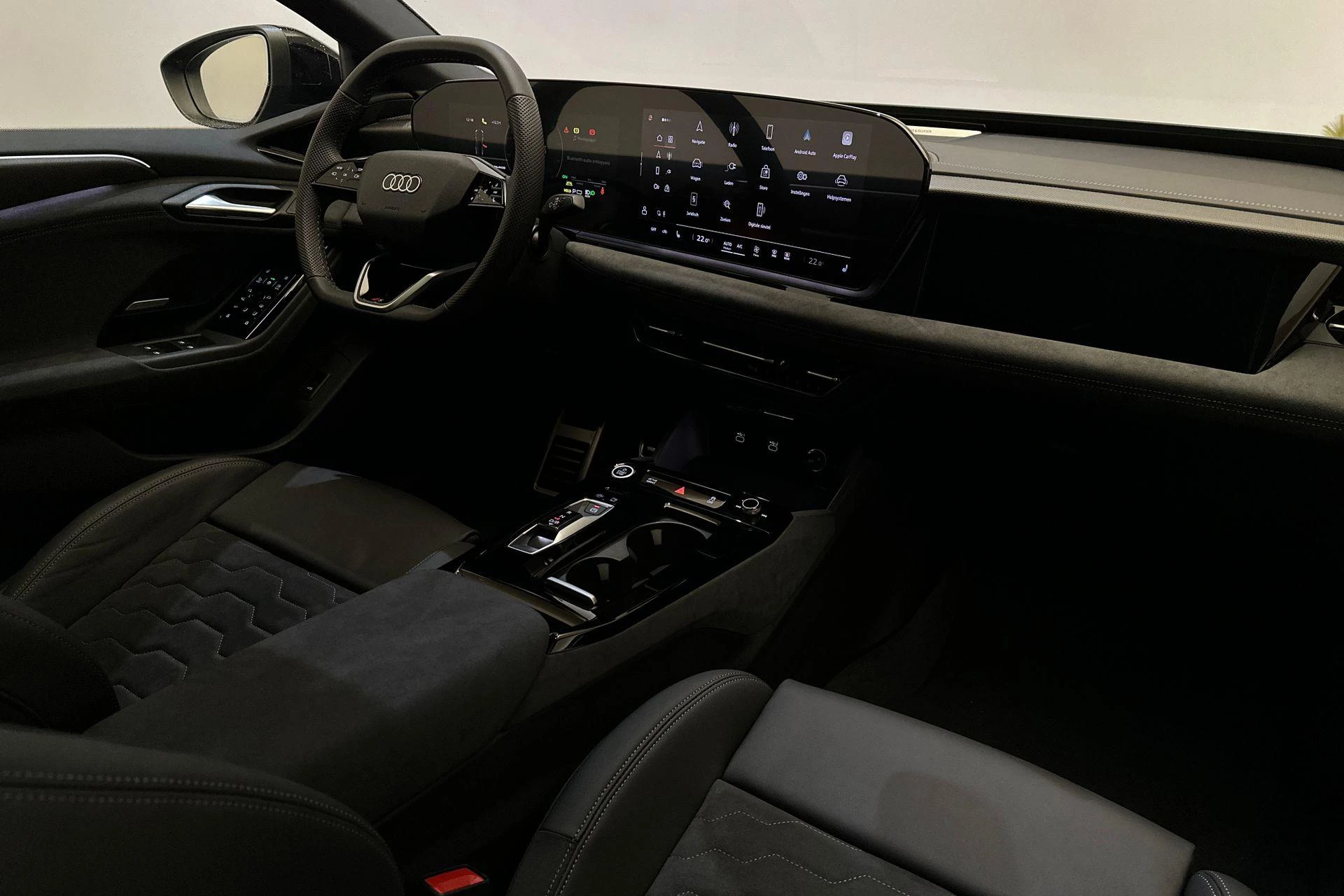 Hoofdafbeelding Audi A6 e-tron
