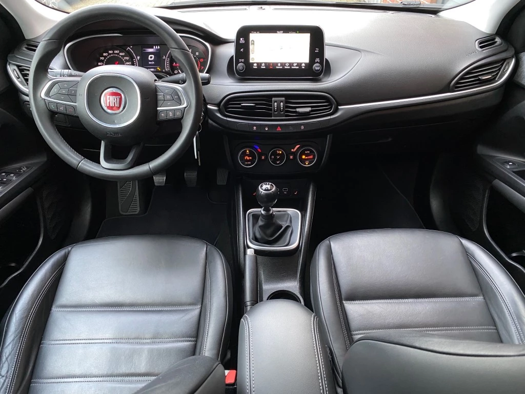 Hoofdafbeelding Fiat Tipo