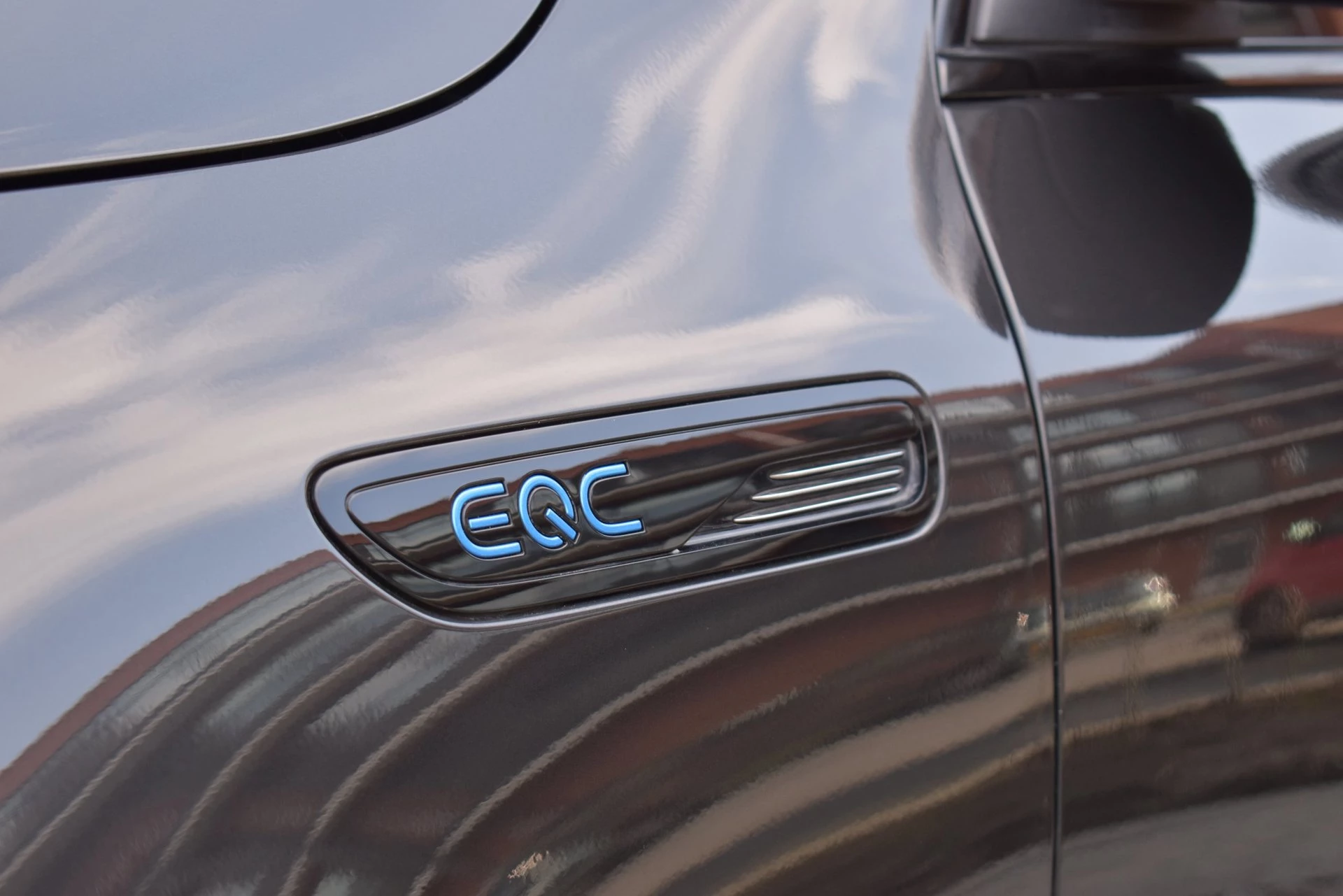 Hoofdafbeelding Mercedes-Benz EQC