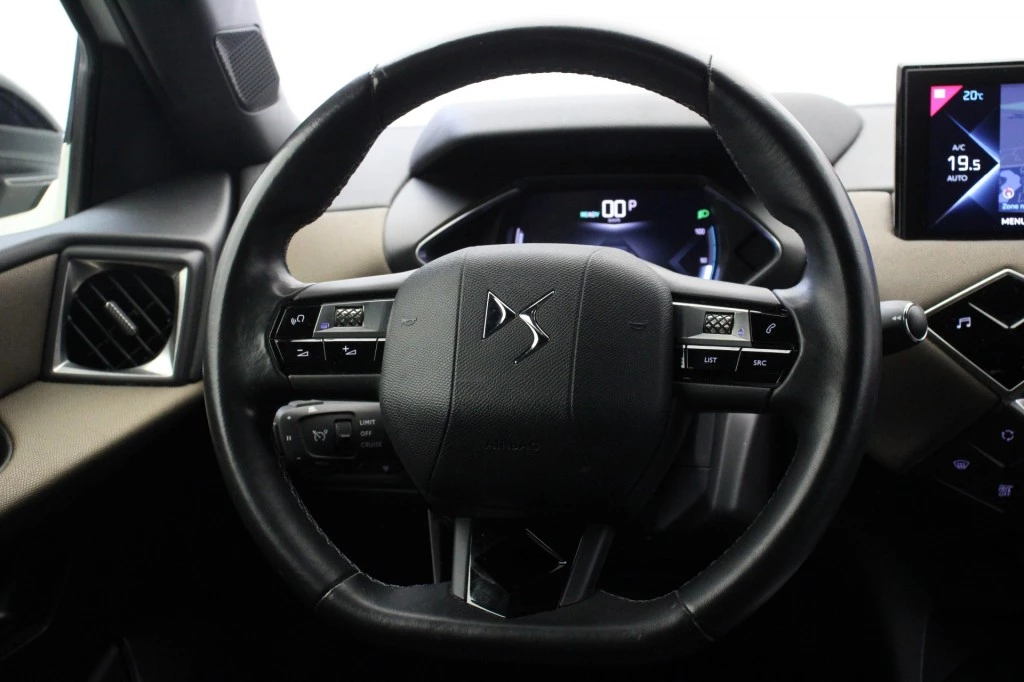 Hoofdafbeelding DS DS 3