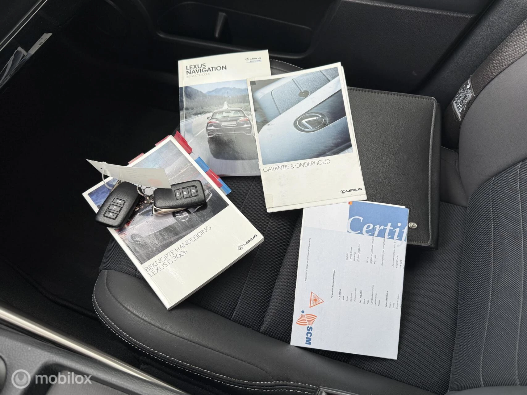 Hoofdafbeelding Lexus IS