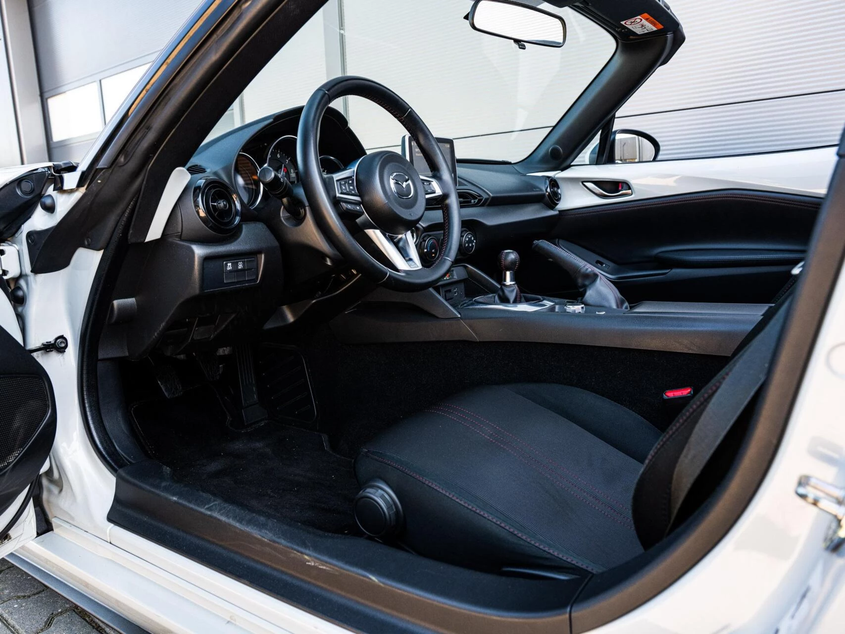 Hoofdafbeelding Mazda MX-5