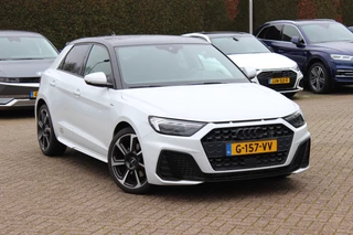 Audi A1 Sportback 40 TFSI S Line edition one 200pk / Navigatie / Keyless / Virtual Cockpit / 18'' / Parkeerhulp achter / Stoelverwarming / LED Koplampen / DAB / ACC