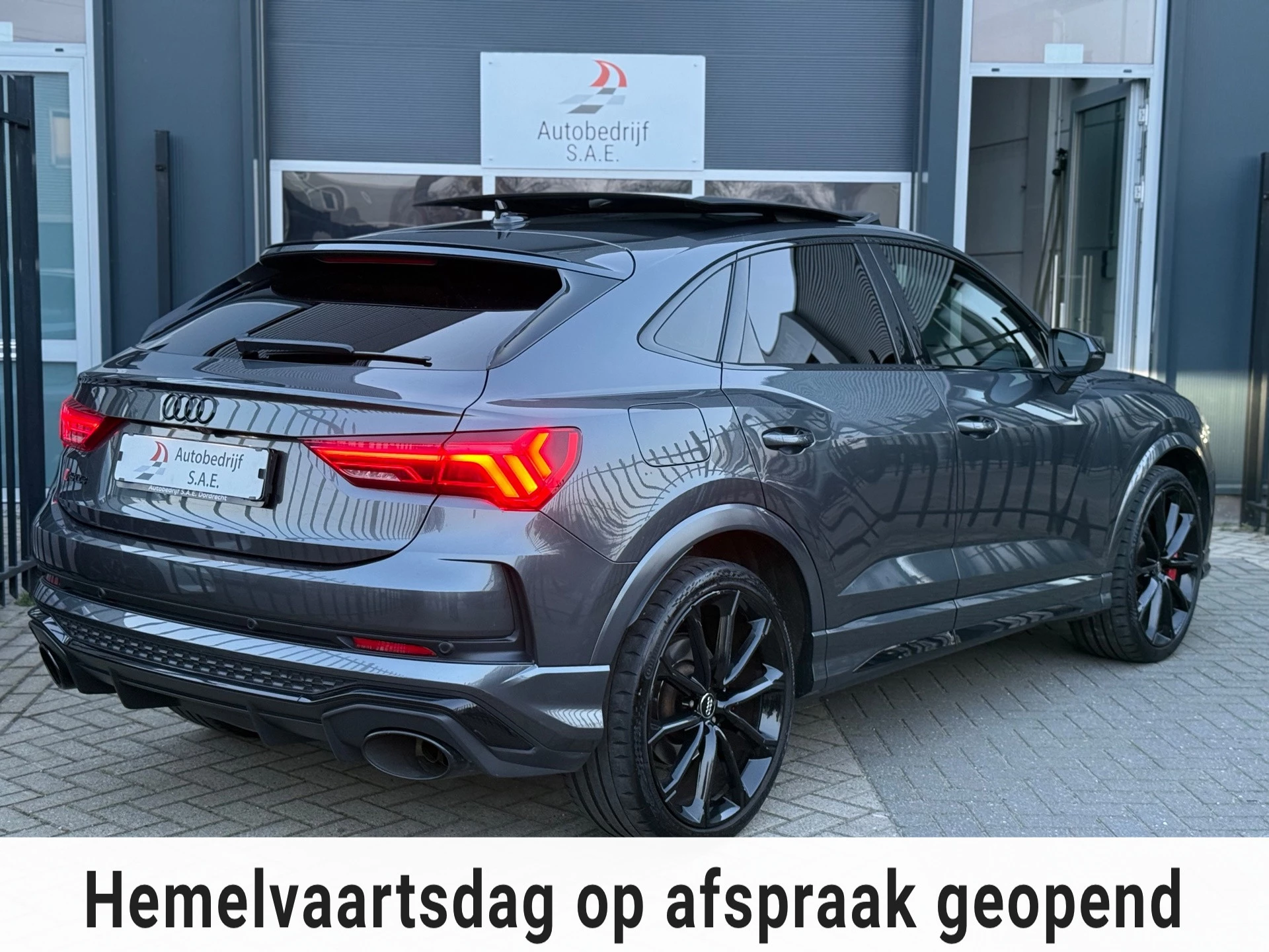 Hoofdafbeelding Audi RSQ3