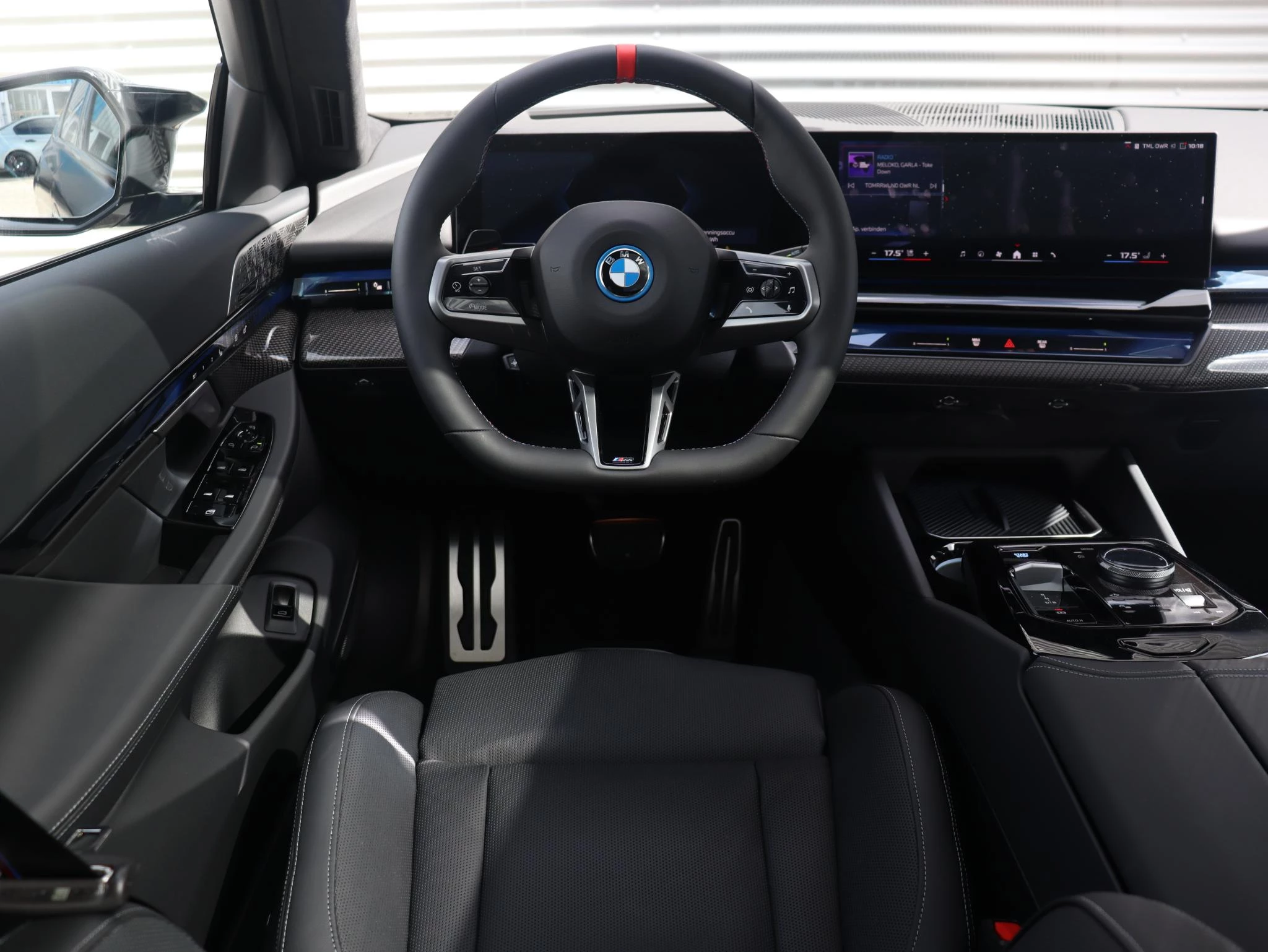 Hoofdafbeelding BMW i5