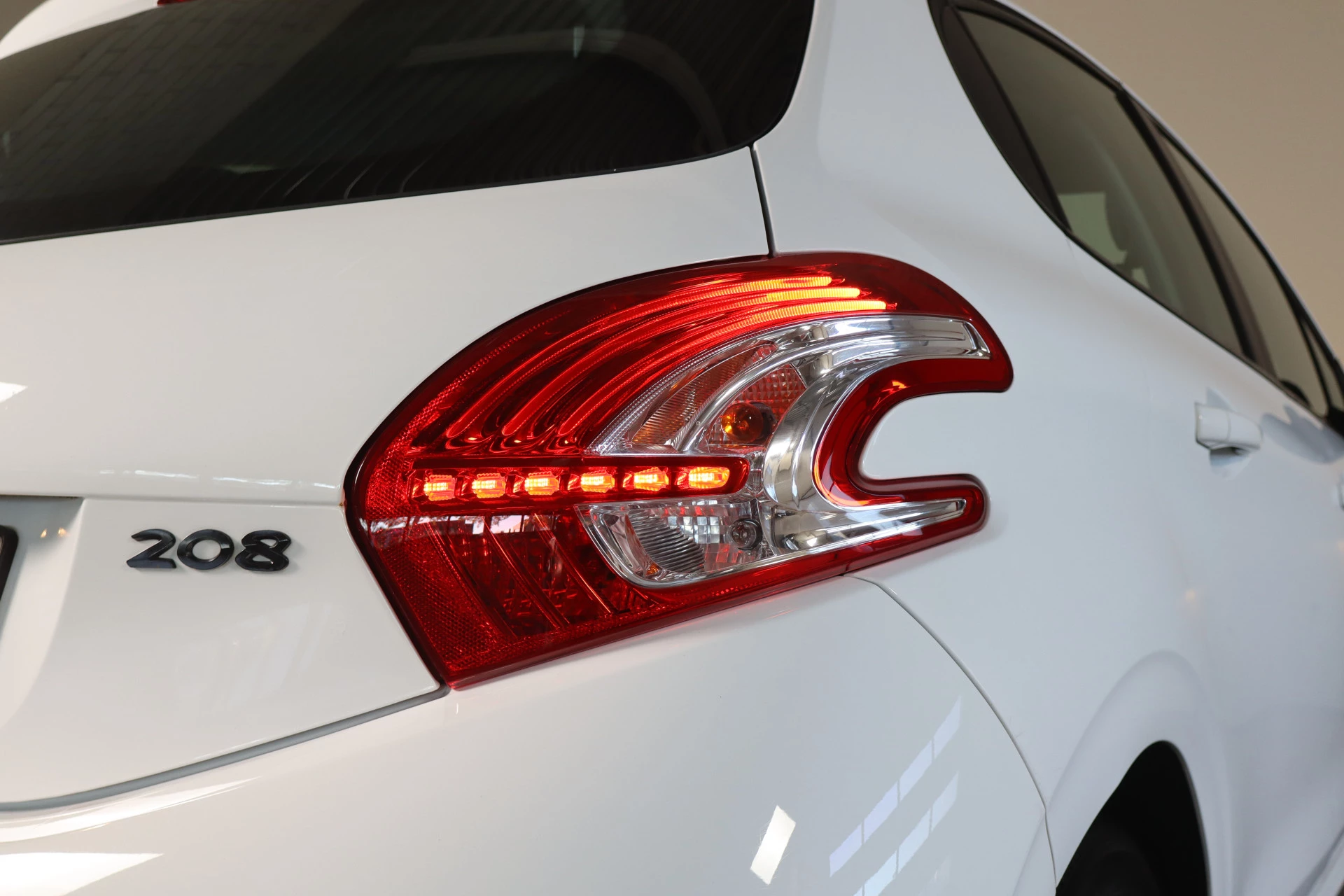 Hoofdafbeelding Peugeot 208