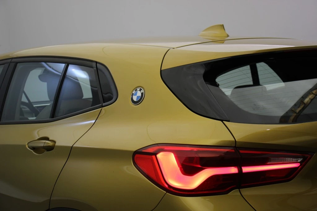 Hoofdafbeelding BMW X2