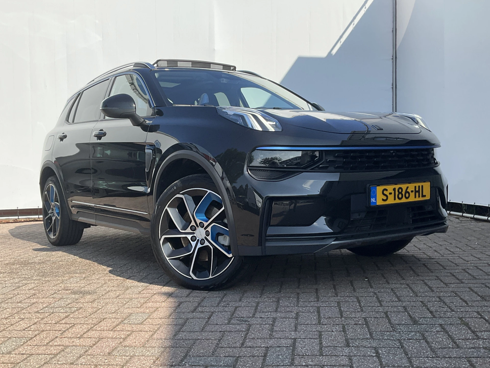 Hoofdafbeelding Lynk & Co 01