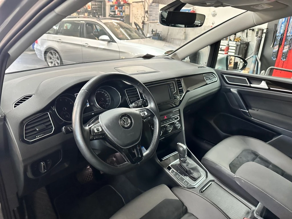 Hoofdafbeelding Volkswagen Golf Sportsvan