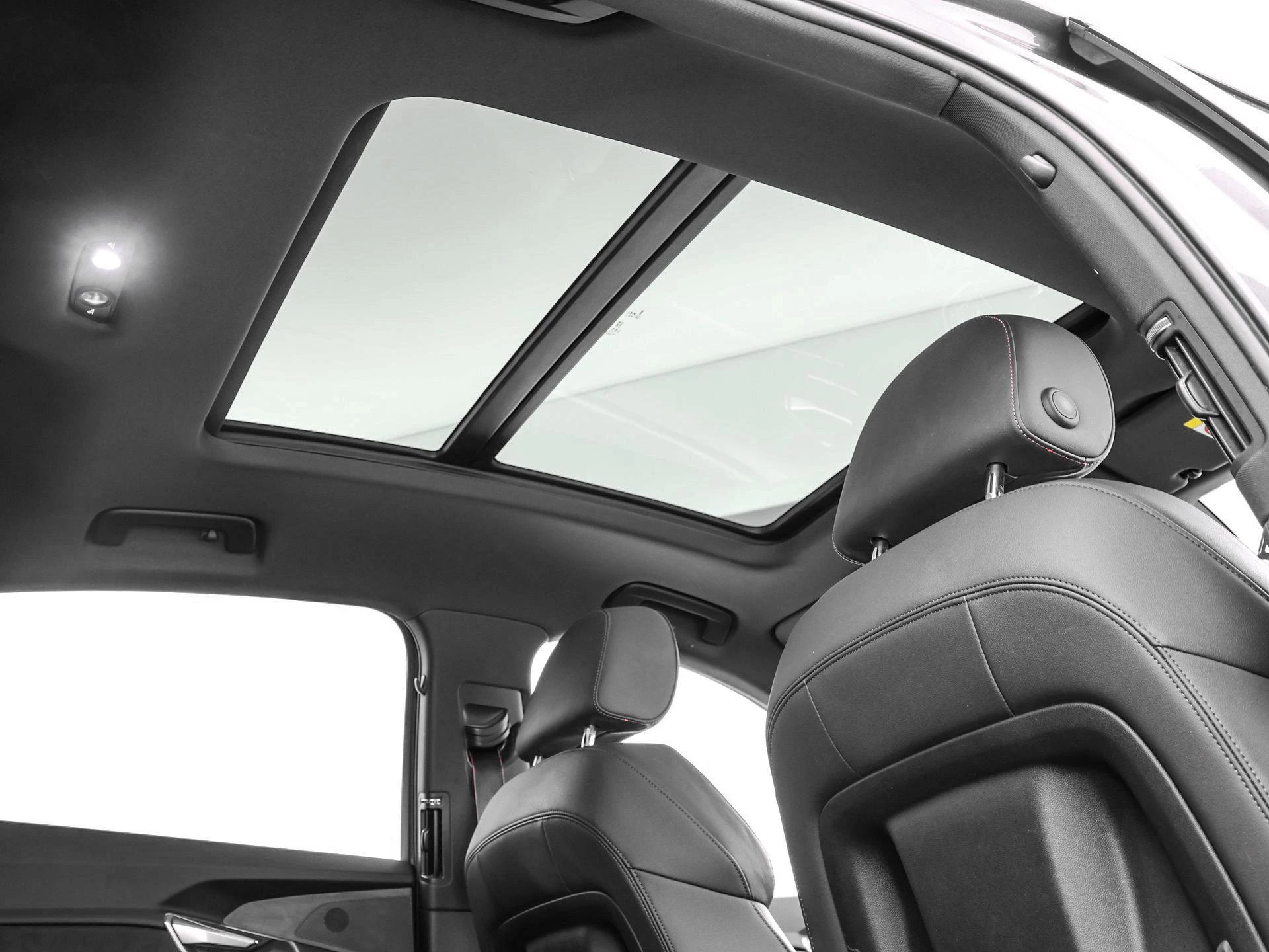 Hoofdafbeelding Audi Q8 Sportback e-tron