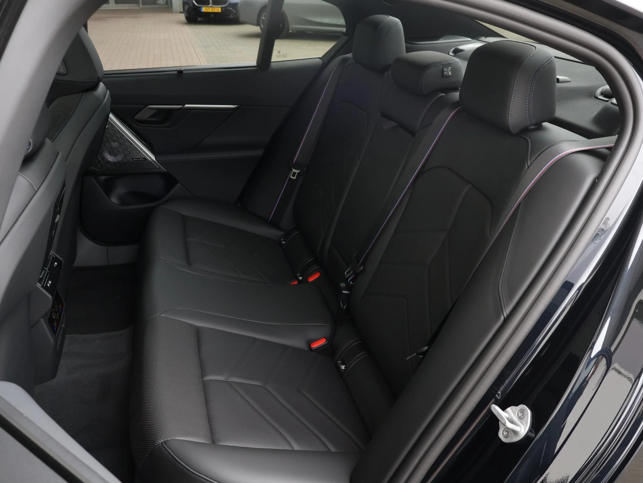 Hoofdafbeelding BMW i5