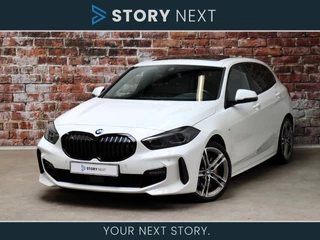 BMW 1 Serie 118i Executive M Sport Pakket Automaat / Live Cockpit Professional / Panoramadak / Lichtpakket / Shadow Line / Extra Getint Glas / 18 Inch / Achteruitrijcamera / Climate Control / Hifi / M Sportremsysteem / DAB / LED M Koplampen Shadow Line