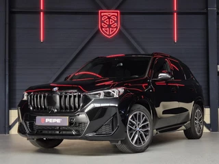 Hoofdafbeelding BMW X1 BMW X1 sDrive18i M-Sport|PANO|HUD|AMBIENT|LED|APP|18"|