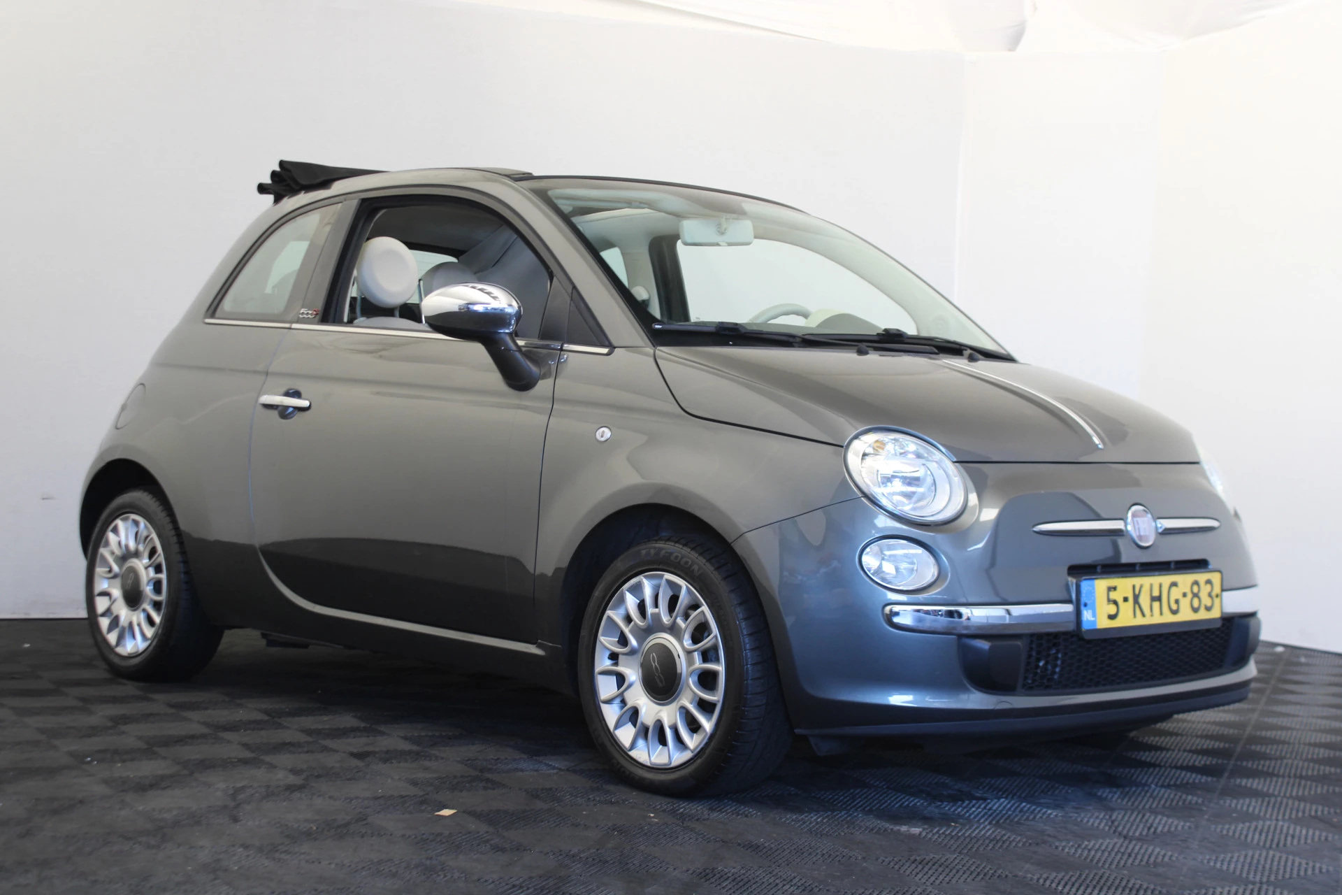 Hoofdafbeelding Fiat 500C