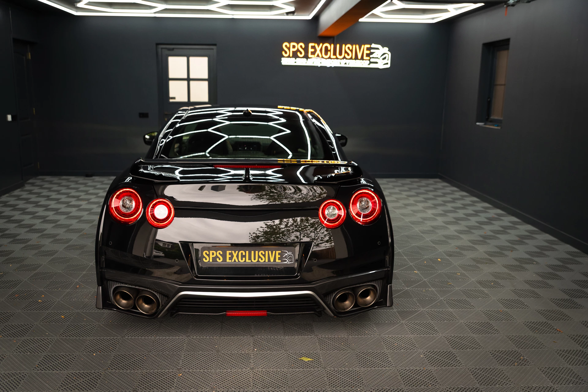 Hoofdafbeelding Nissan GT-R