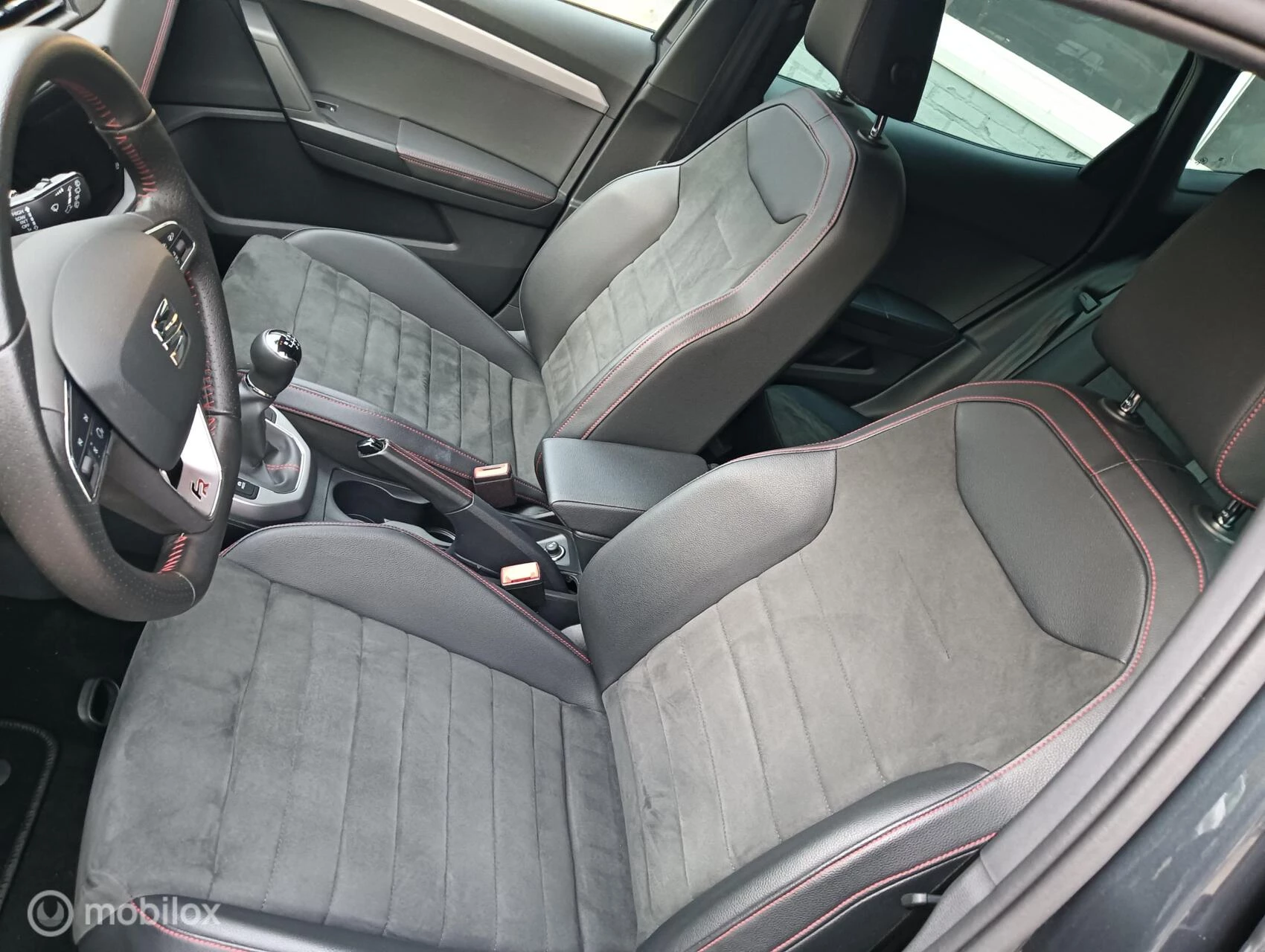 Hoofdafbeelding SEAT Arona