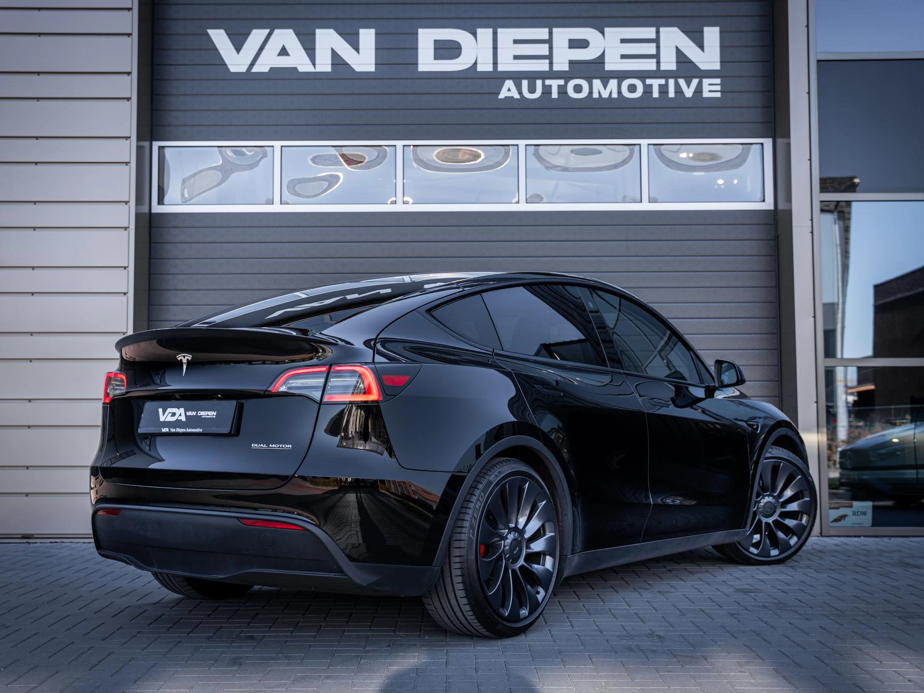 Hoofdafbeelding Tesla Model Y