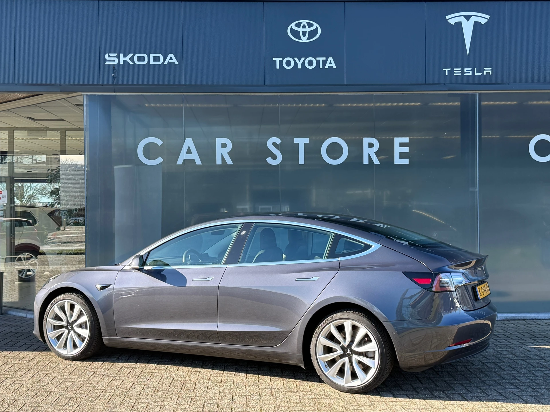 Hoofdafbeelding Tesla Model 3