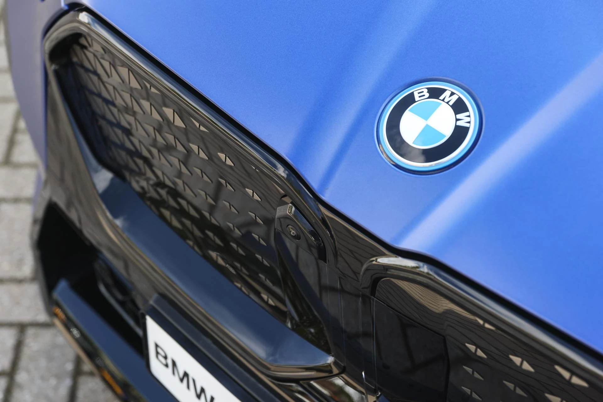 Hoofdafbeelding BMW iX2