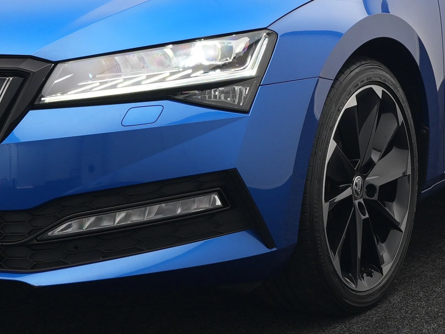 Hoofdafbeelding Škoda Superb
