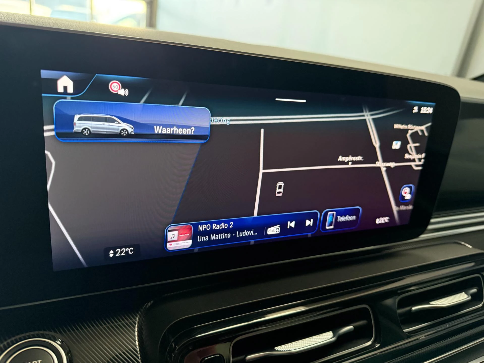 Hoofdafbeelding Mercedes-Benz EQV