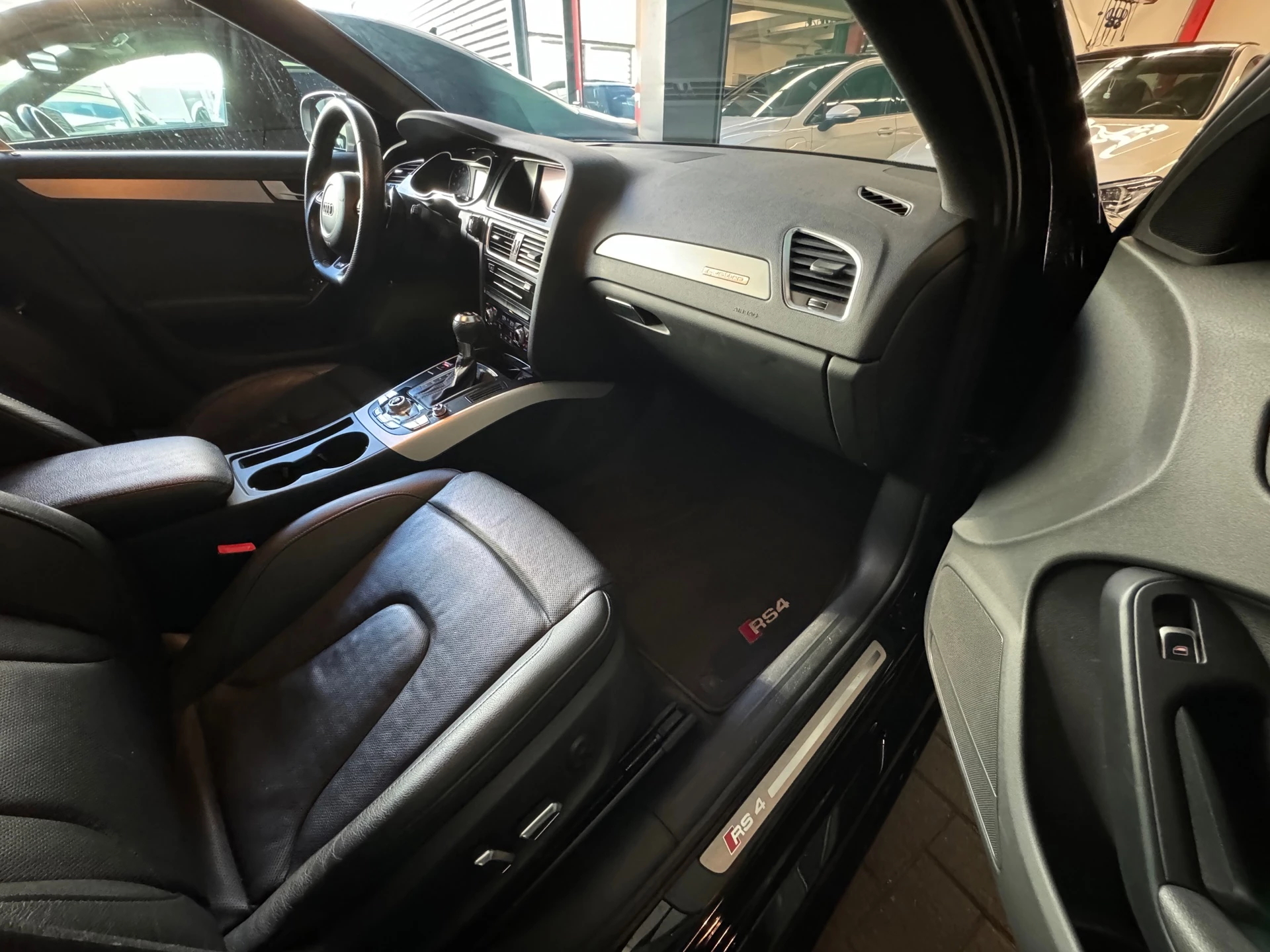 Hoofdafbeelding Audi RS4