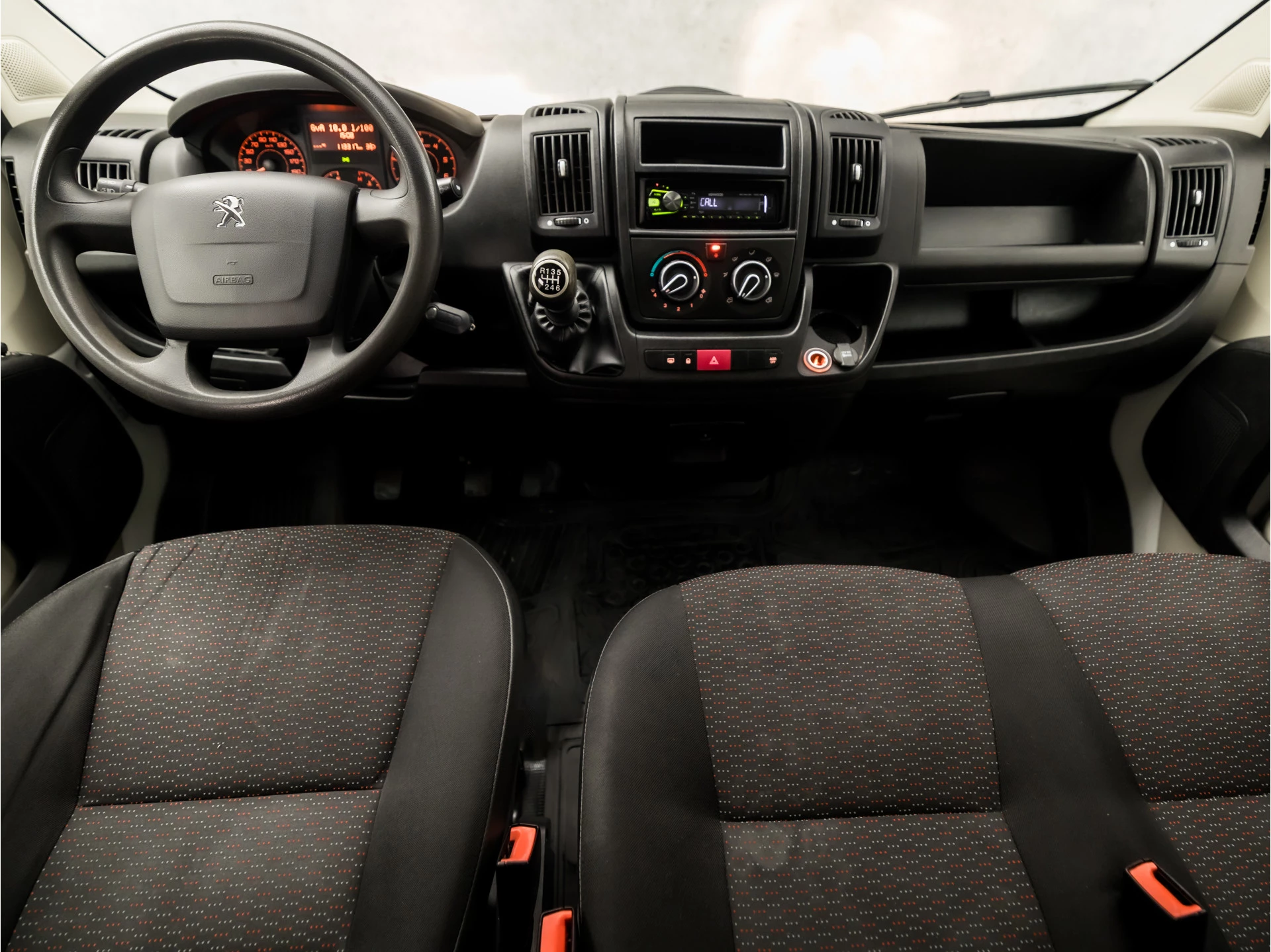 Hoofdafbeelding Peugeot Boxer