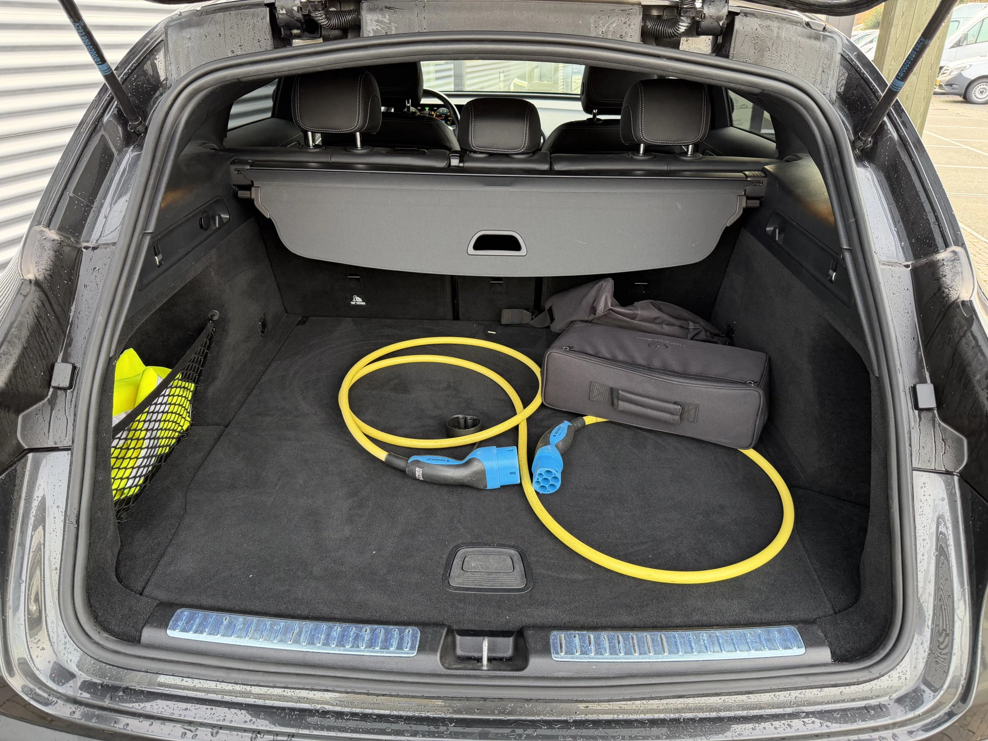 Hoofdafbeelding Mercedes-Benz EQC