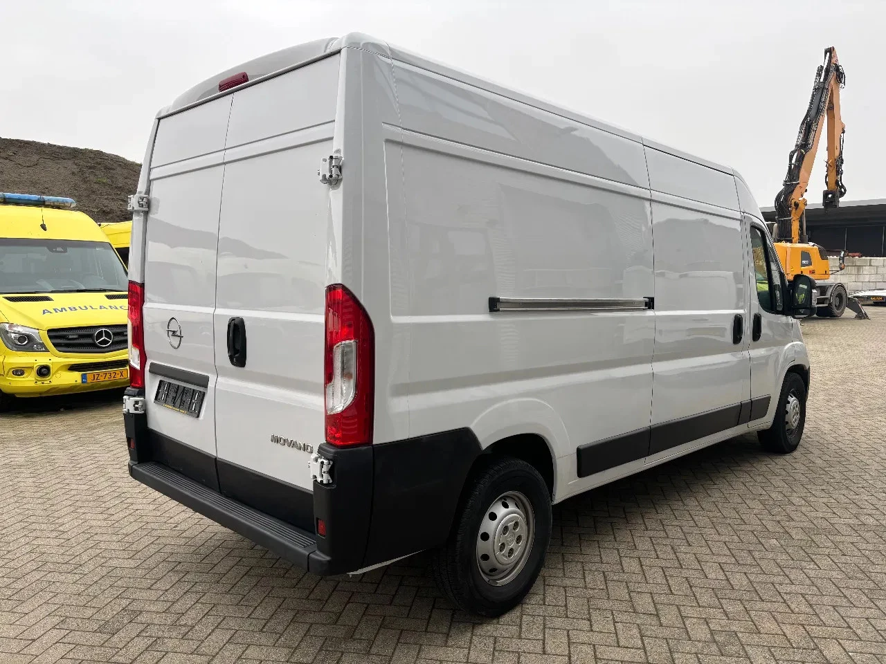 Hoofdafbeelding Opel Movano