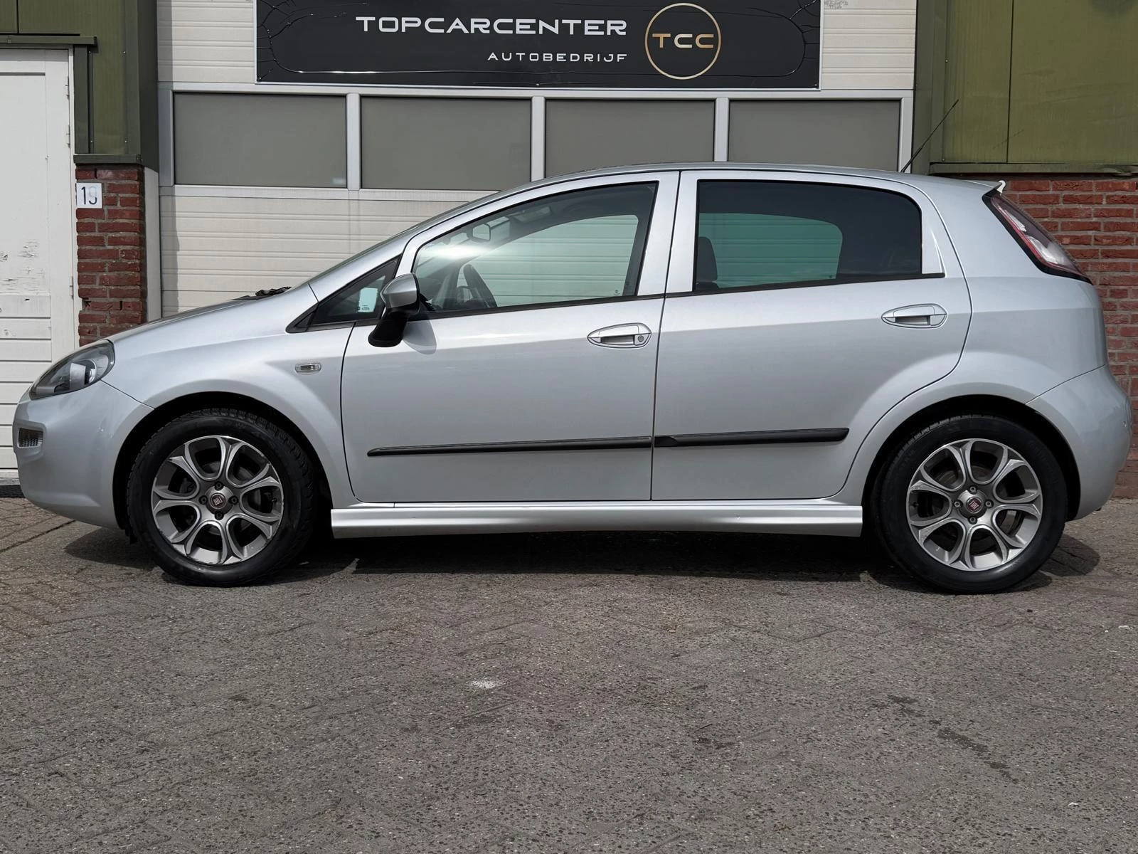 Hoofdafbeelding Fiat Punto