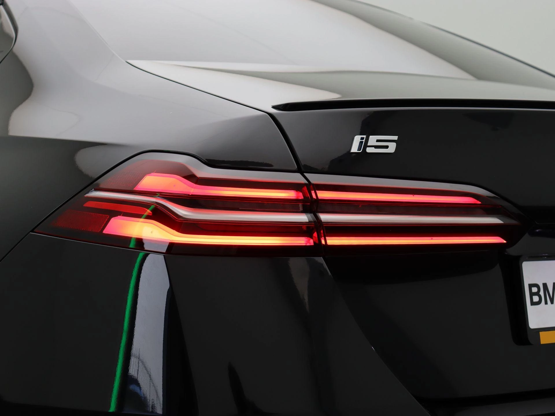 Hoofdafbeelding BMW i5