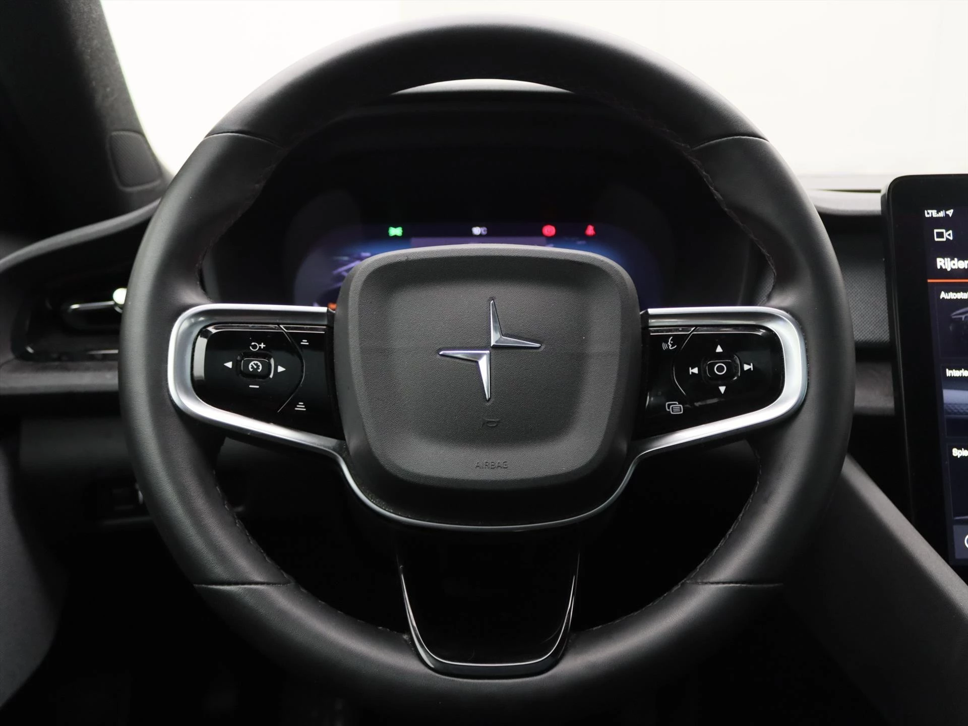 Hoofdafbeelding Polestar 2