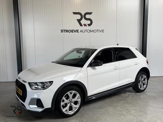 Hoofdafbeelding Audi A1 Audi A1 Citycarver 30 TFSI 110 pk Epic | Virtual | Keyless | CarPlay | Clima | Cruise | DAB | LED | 17" | Privacy Glass | 1e Eig | Org NL |