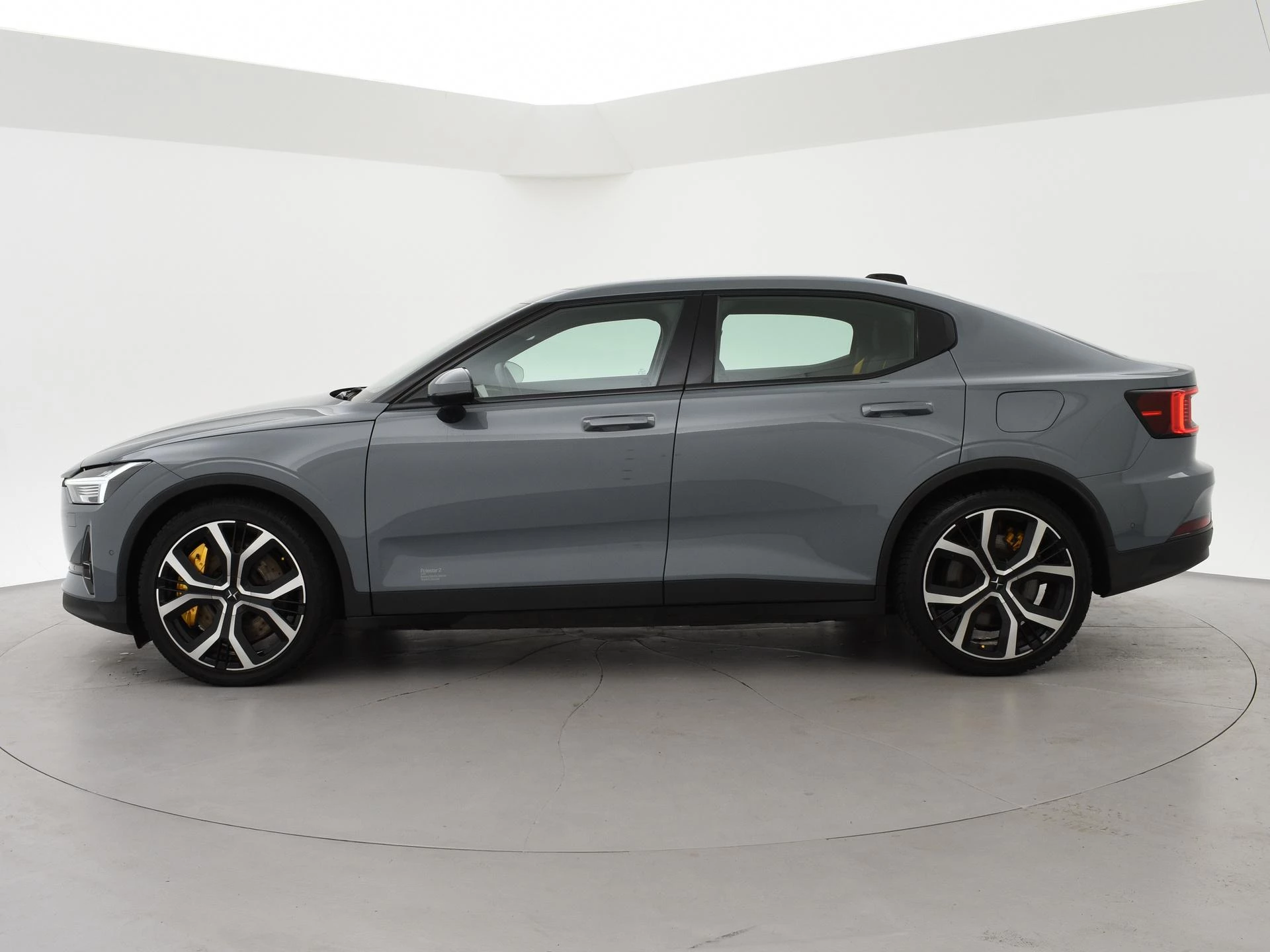 Hoofdafbeelding Polestar 2