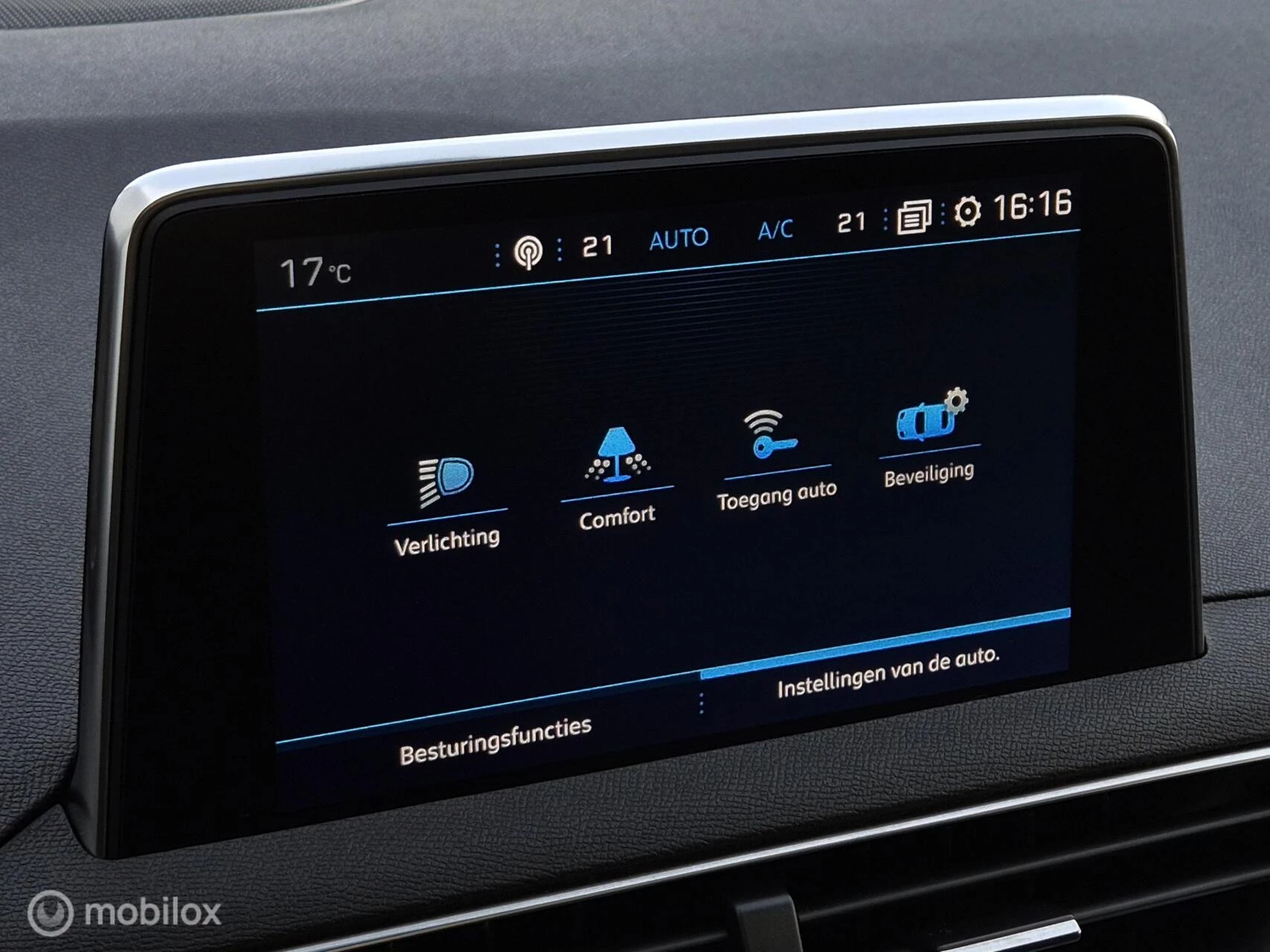 Hoofdafbeelding Peugeot 5008