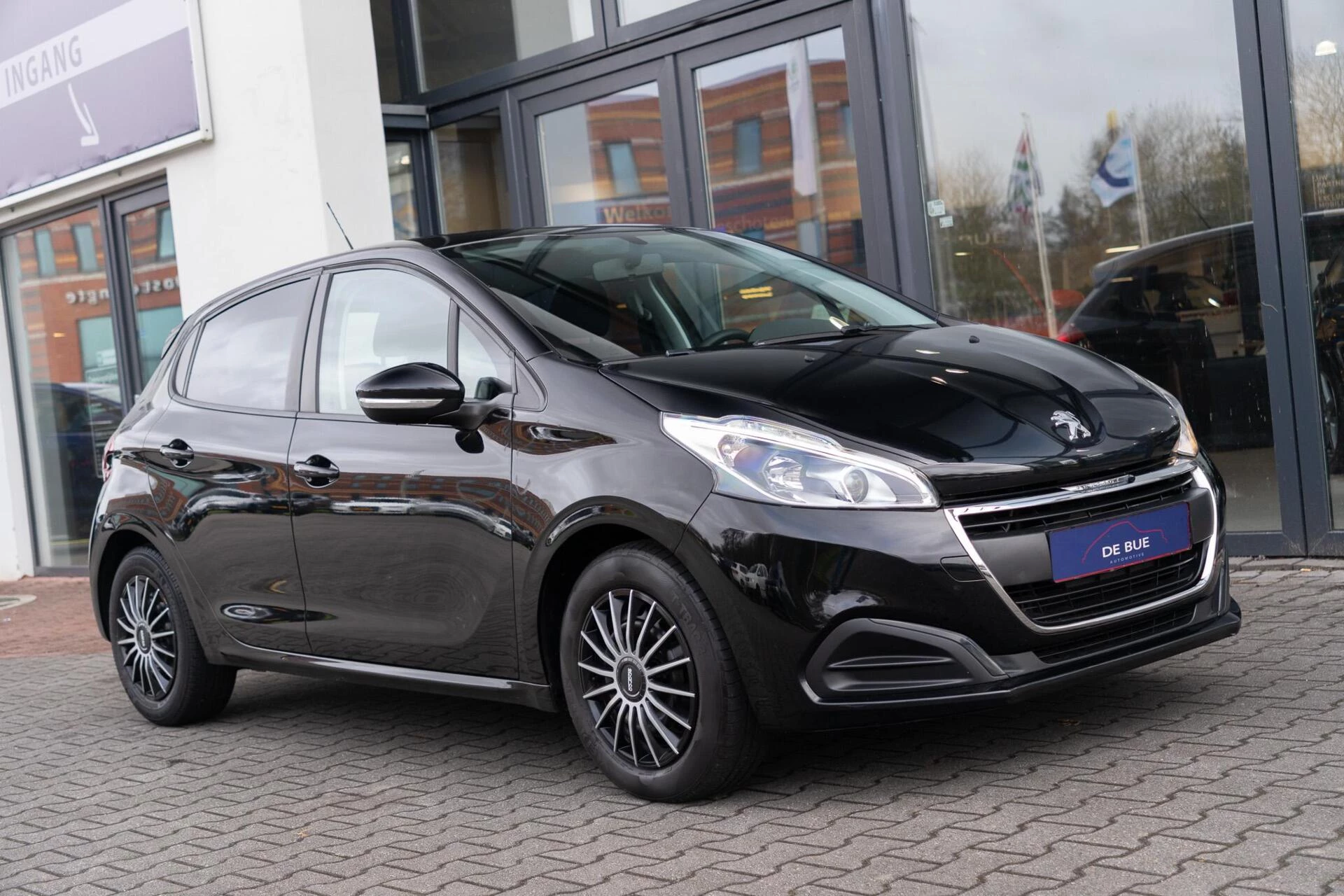 Hoofdafbeelding Peugeot 208