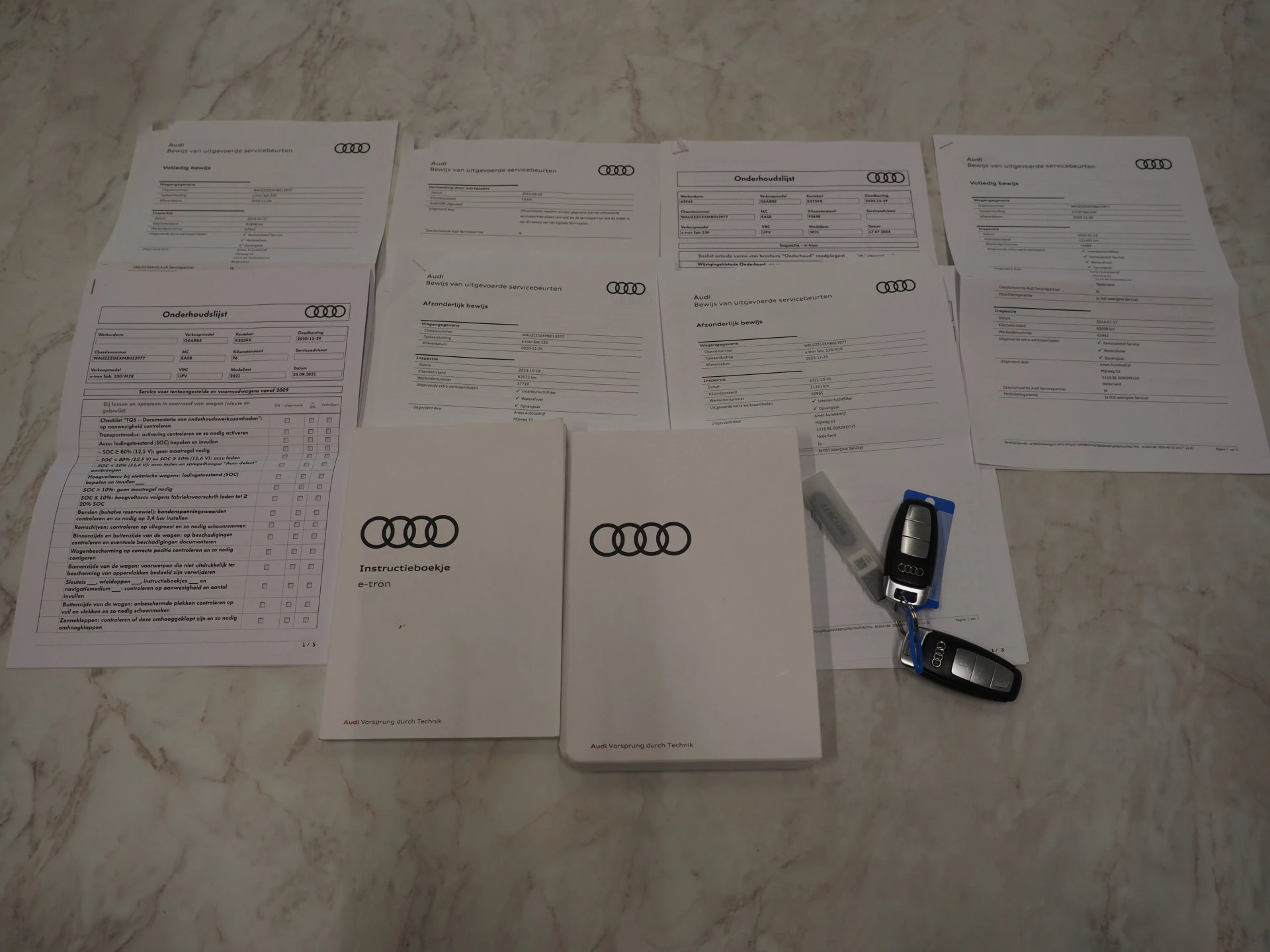 Hoofdafbeelding Audi e-tron