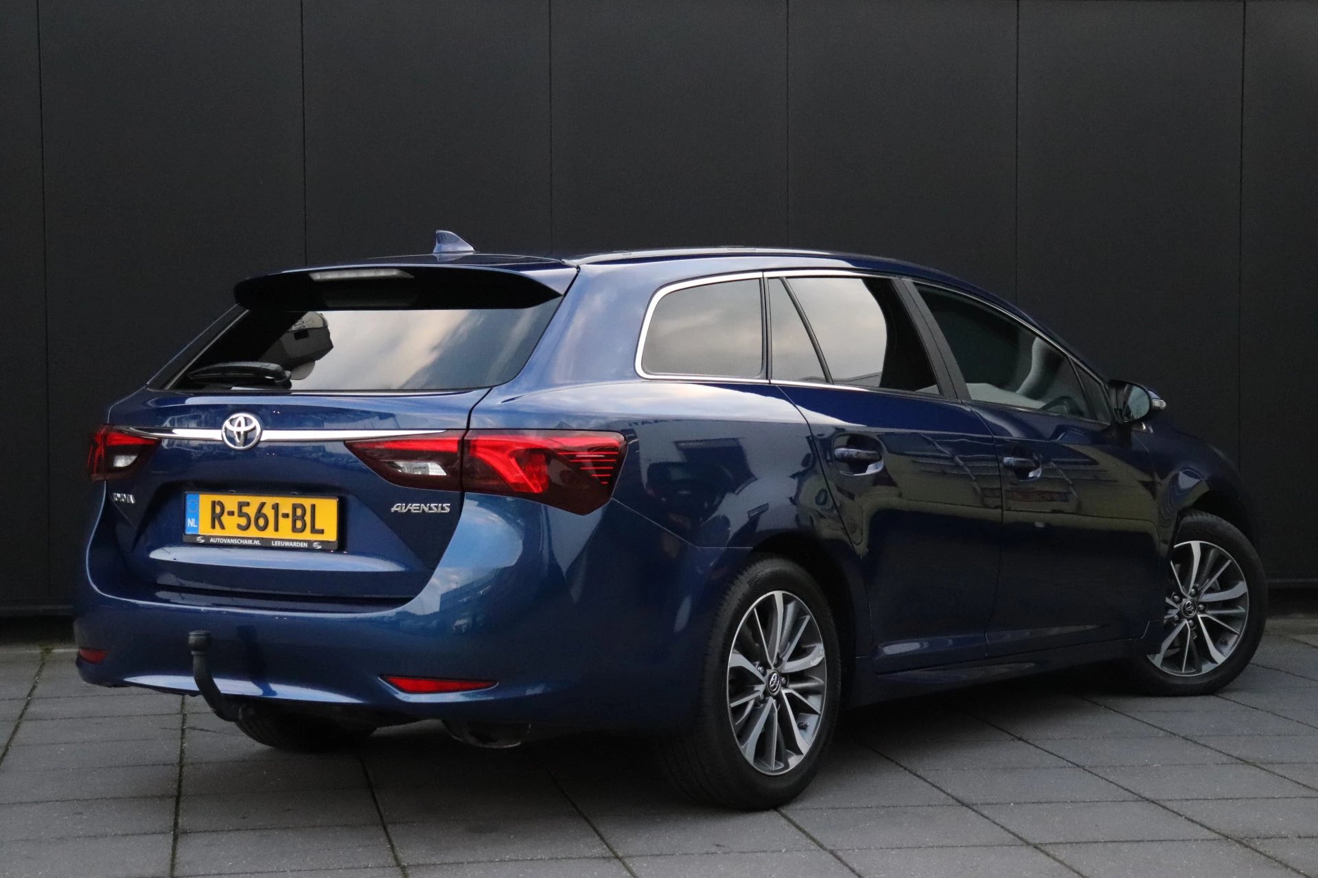 Hoofdafbeelding Toyota Avensis