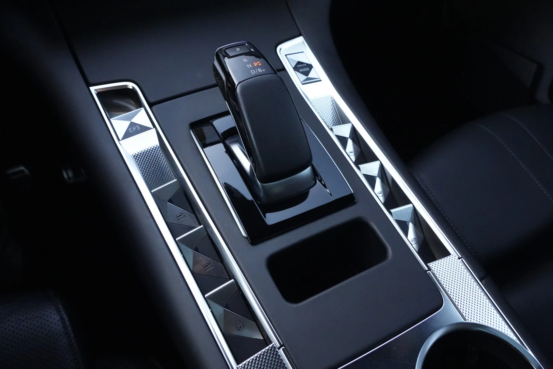 Hoofdafbeelding DS DS 7